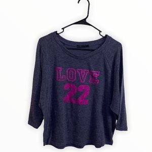 Freckles Love 22 Top Size Small Oversized